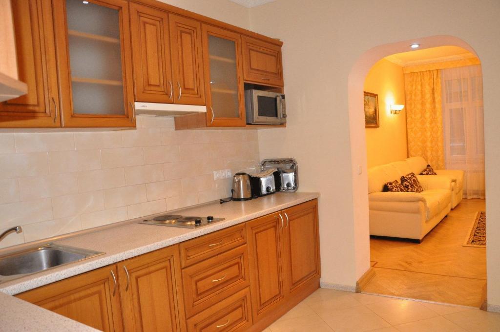 Old Town Apartments ลวีฟ ภายนอก รูปภาพ